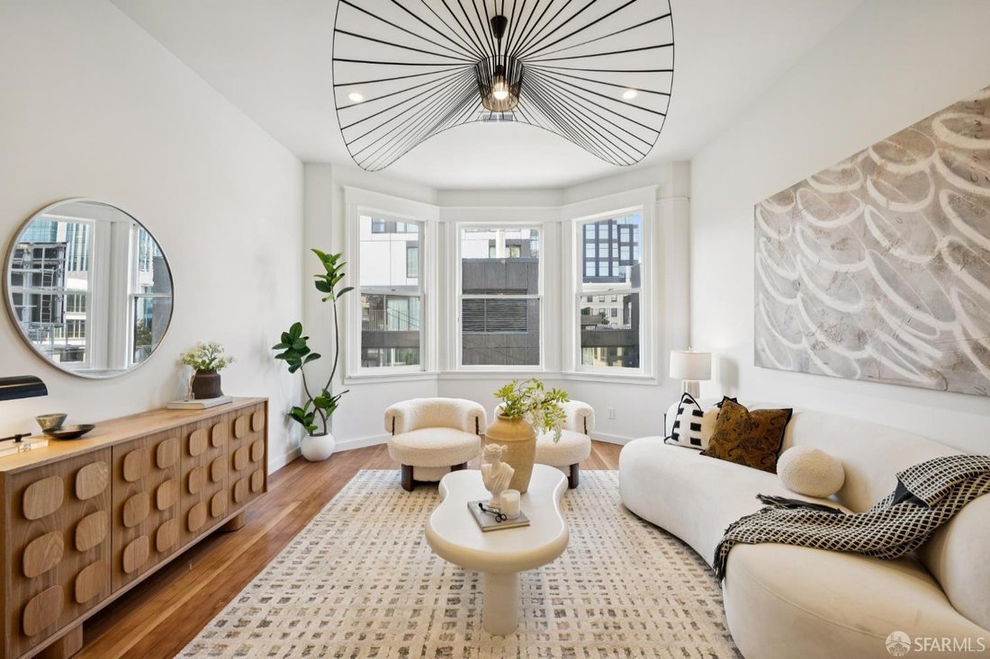 San Francisco, California, United States 1 - 18656372