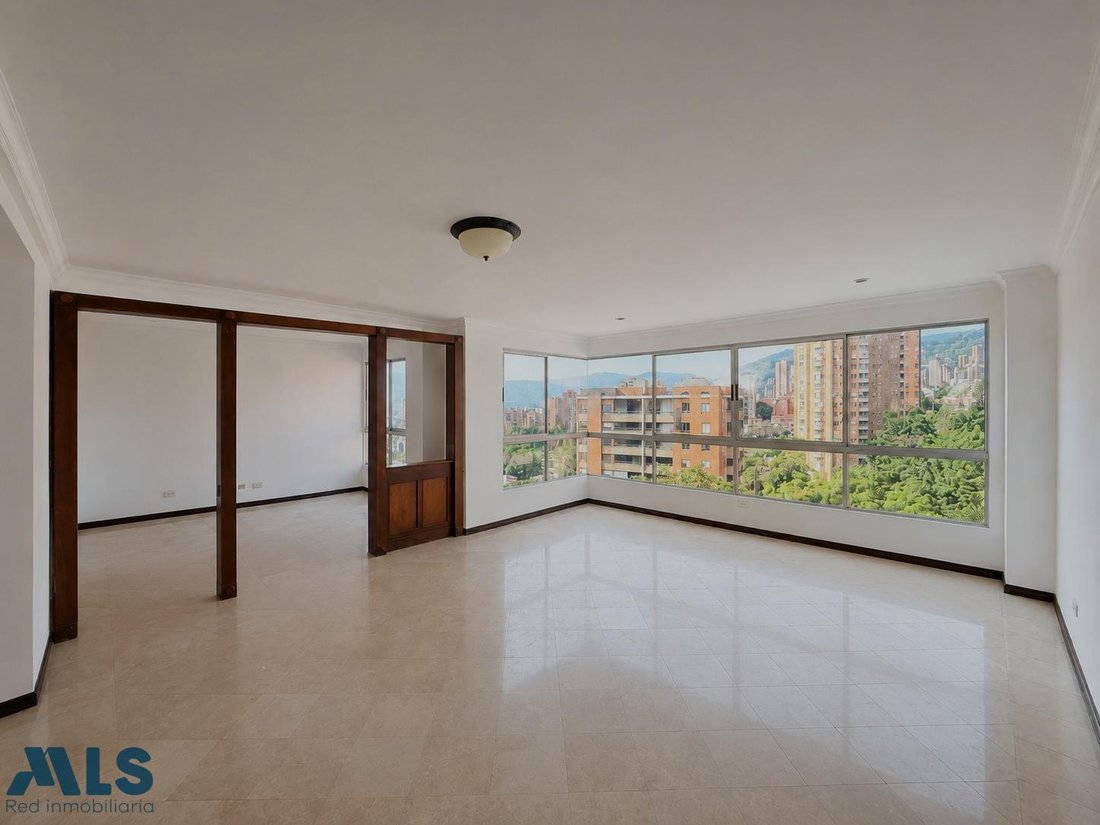 Apartment in Medellín, Antioquia, Colombia 2 - 18657512