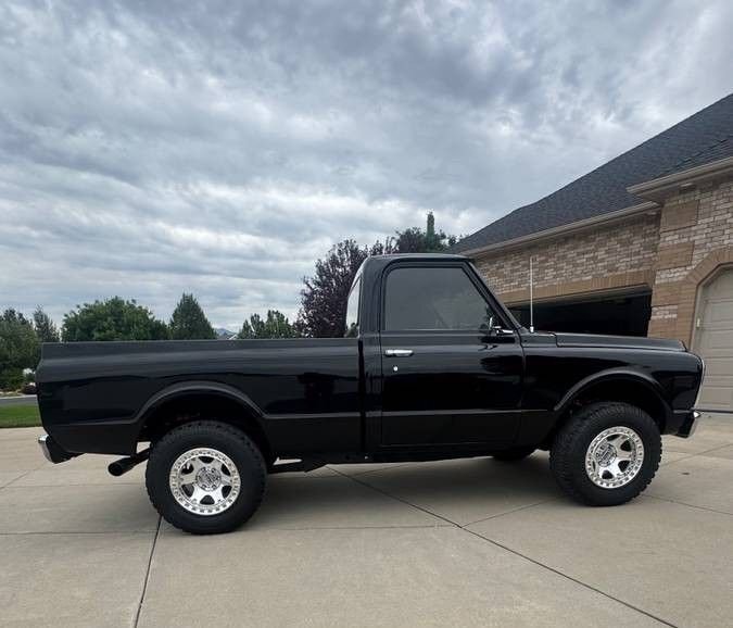 Pickup in Glendale, United States 4 - 18656644
