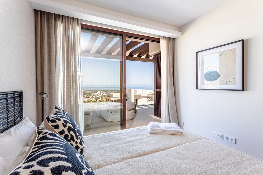 Villa in Marbella, Andalusia, Spain 5 - 18657647