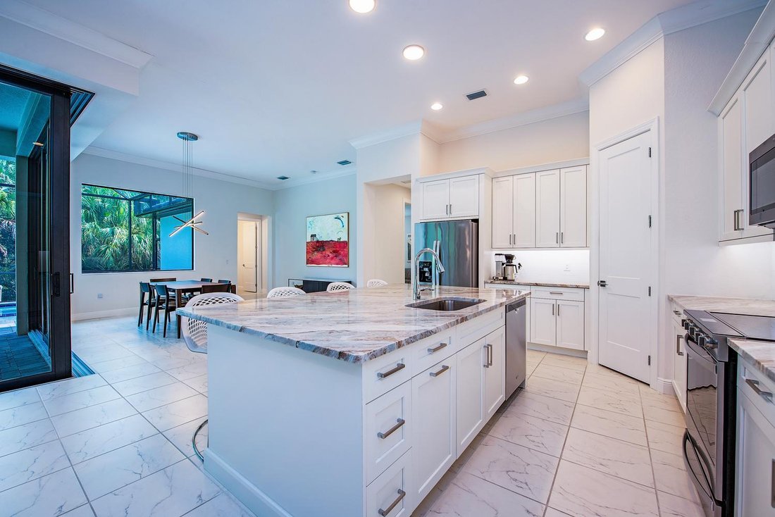 House in Naples, Florida, United States 3 - 18658010