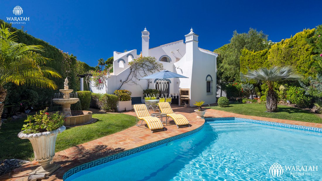 Villa in Vale do Lobo, Almancil, Portugal 1 - 18657992