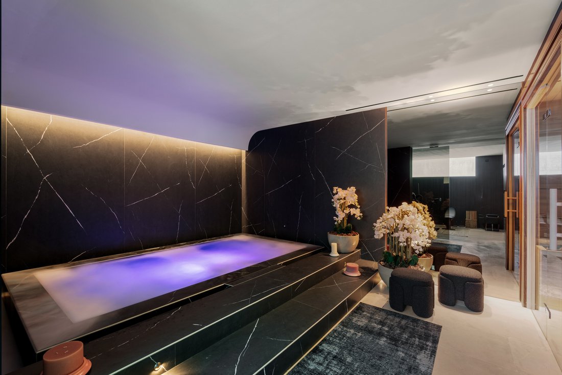 Villa in Sotogrande, San Roque, Andalusia 4 - 18658219