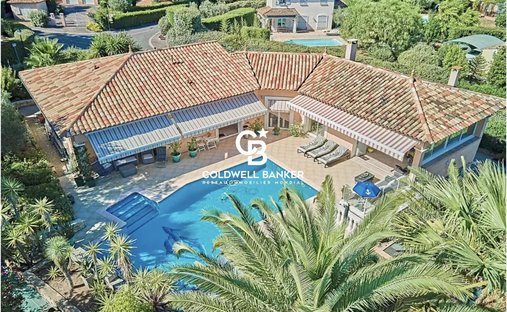 Casa en Aiguebonne, Saint-Raphaël, Francia 1