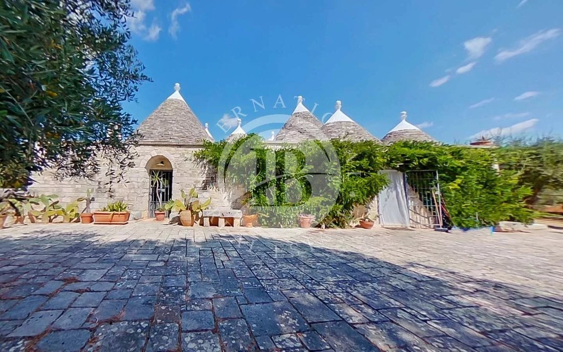 Villa in Locorotondo, Apulia, Italy 2 - 18658132