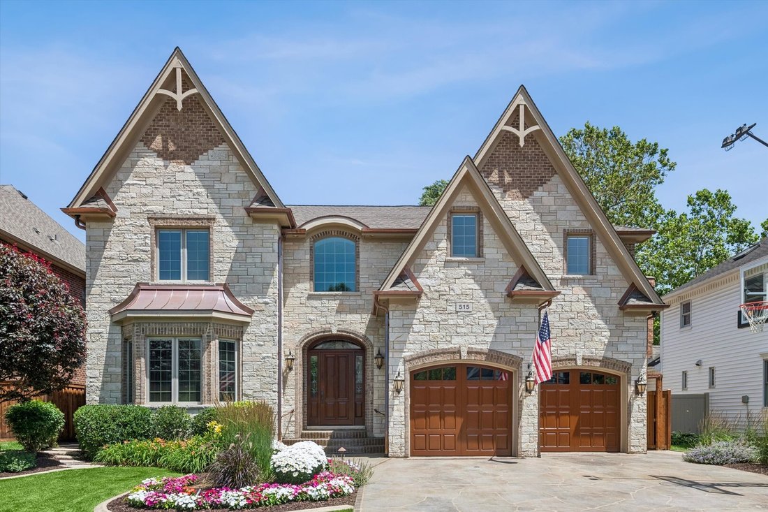 House in Elmhurst, Illinois, United States 4 - 18658015