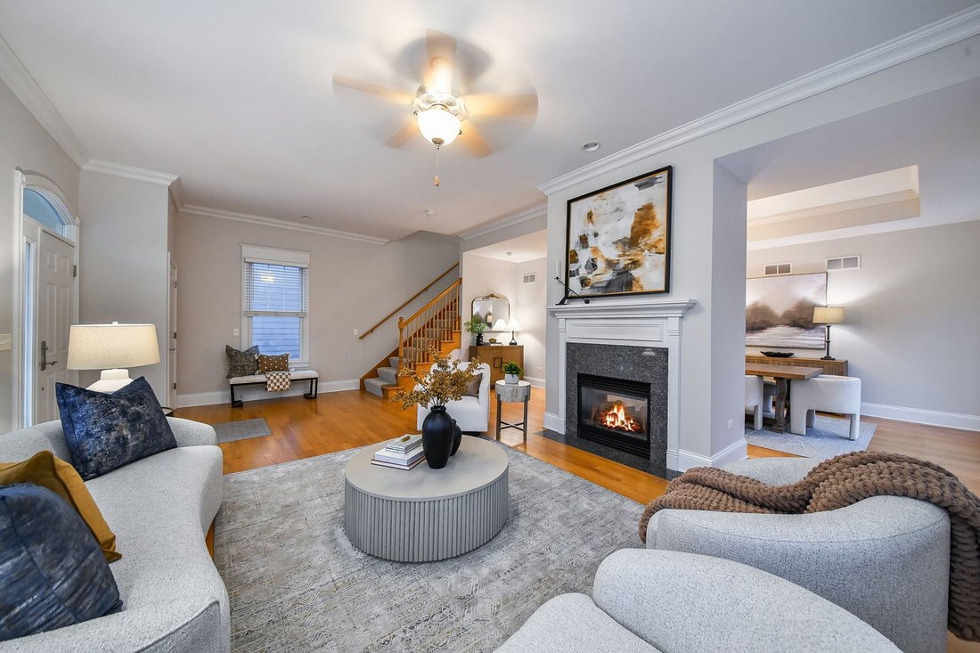 Condo in Naperville, Illinois, United States 4 - 18657980