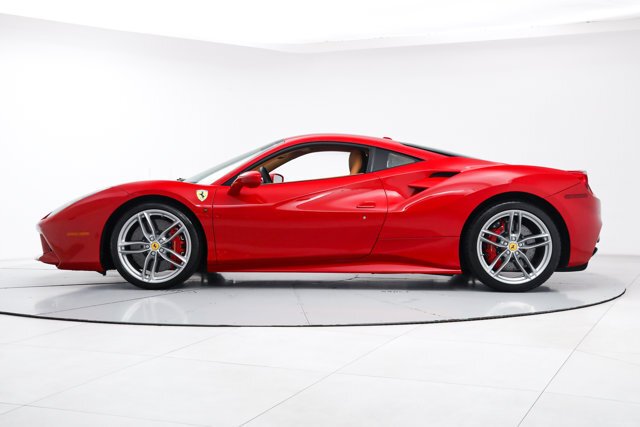 Coupe in Fort Lauderdale, FL, United States 4 - 18658202