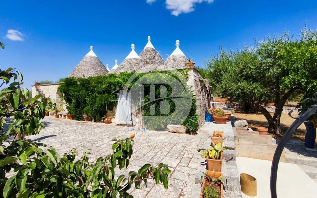 Villa in Locorotondo, Apulia, Italy 3 - 18658132