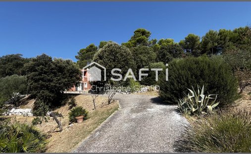 House in La Bastide-des-Jourdans, Provence-Alpes-Côte d'Azur, France 1