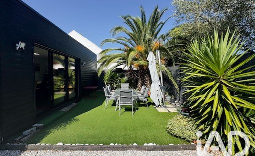 House in Batz-sur-Mer, Pays de la Loire, France 1