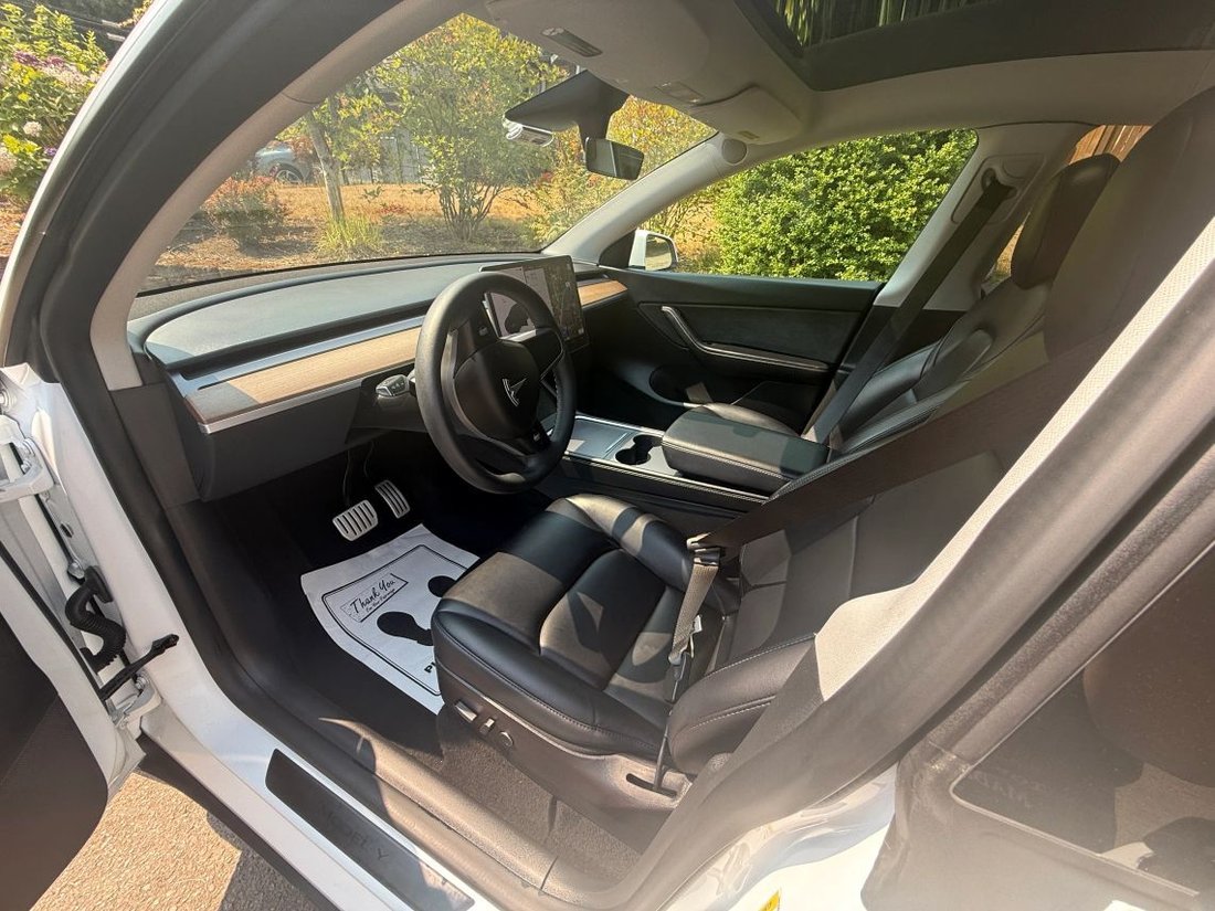 Suv in Everett, WA, United States 3 - 18658303