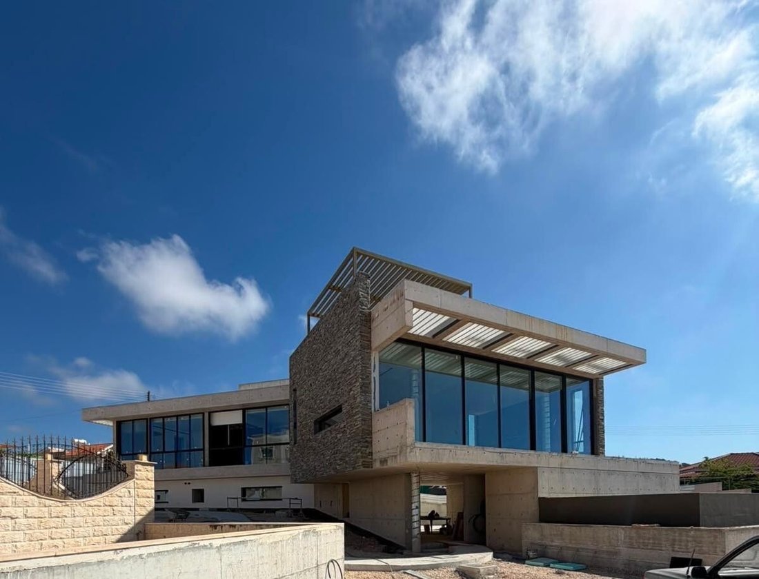 Villa in Peyia, Paphos, Cyprus 1 - 18658526