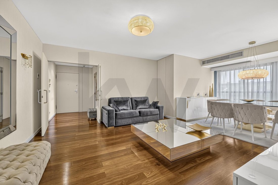 Apartment in Alvalade, Lisbon, Portugal 3 - 18658142