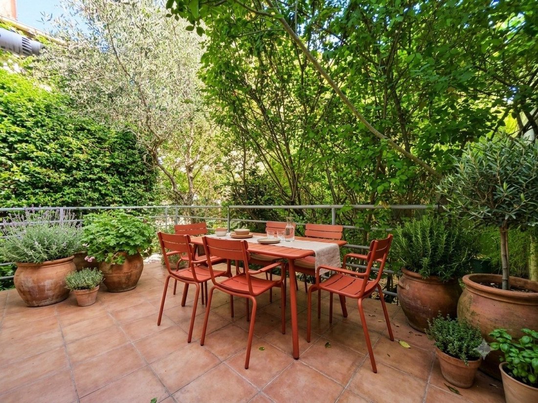 House in Les Lilas, Ile-de-France, France 4 - 18658683