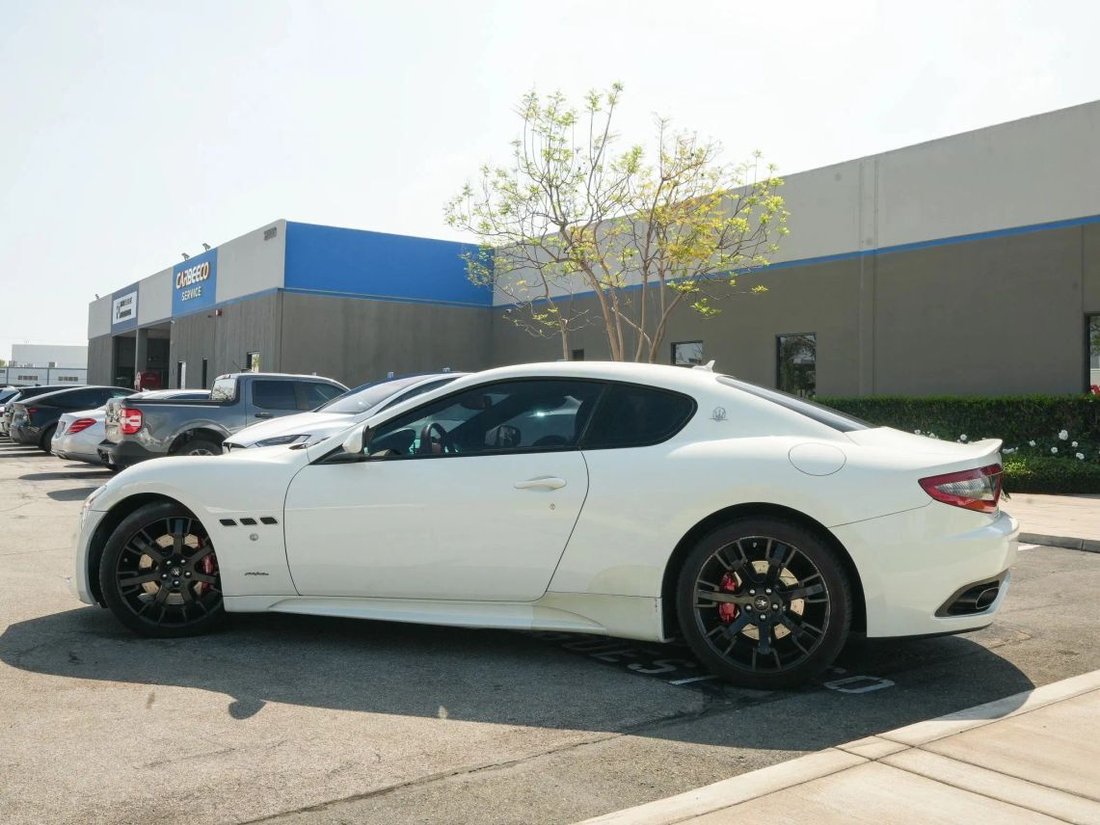 Coupe in Costa Mesa, CA, United States 3 - 18658264