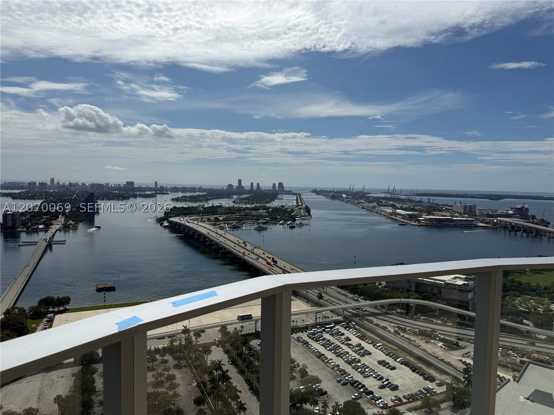 Condo in Miami, Florida, United States 5 - 18657976