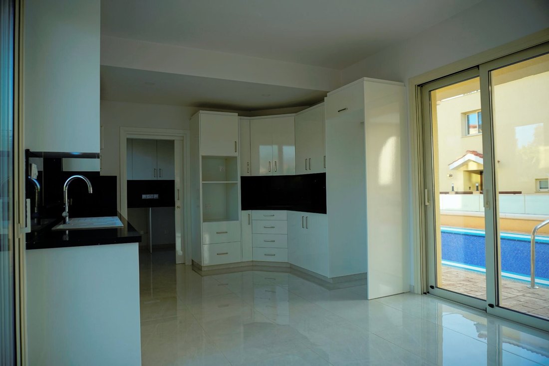 Villa in Kissonerga, Paphos, Cyprus 4 - 16374559