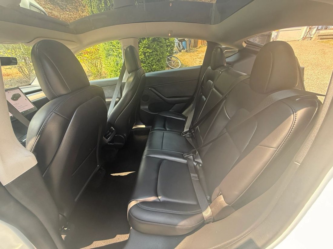 Suv in Everett, WA, United States 2 - 18658303