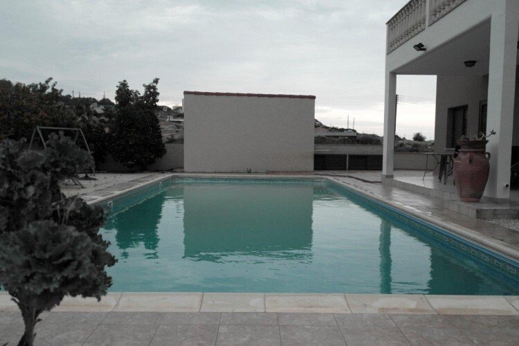 House in Kato Polemidia, Limassol, Cyprus 1 - 18658178
