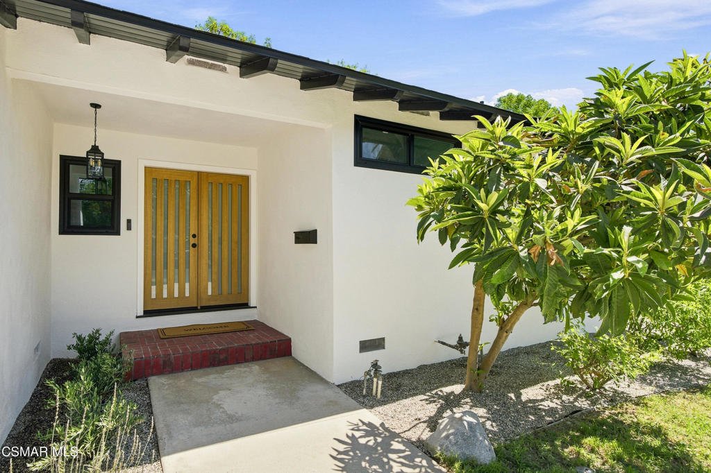 House in West Hills, California, United States 2 - 18658045