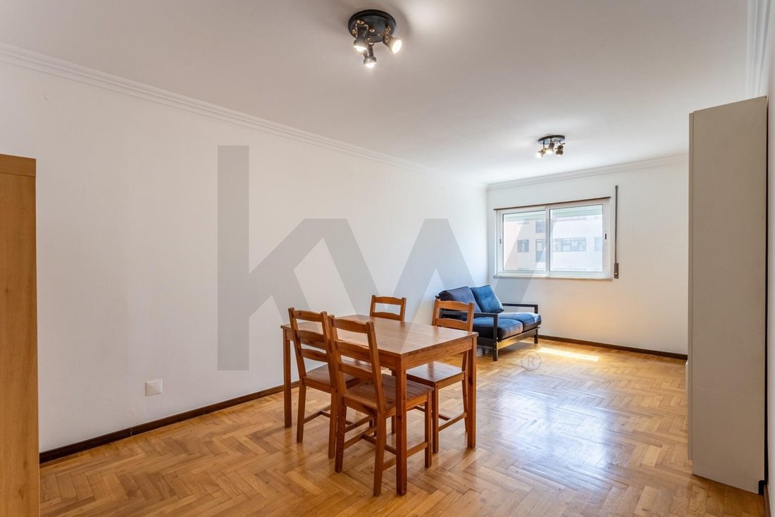 Apartment in Alvalade, Lisbon, Portugal 5 - 18658116