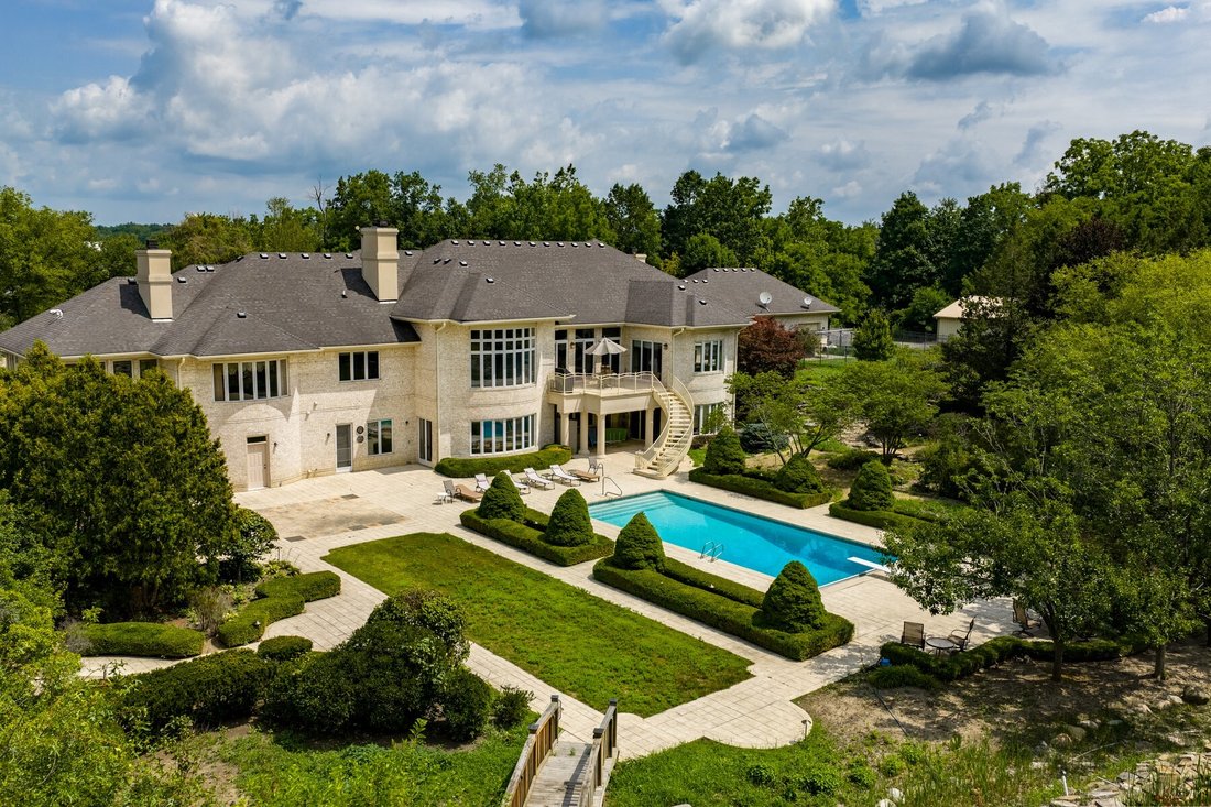 House in Anderson, Indiana, United States 3 - 18658602