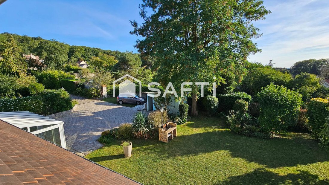 House in Villiers-Saint-Frederic, Ile-de-France, France 2 - 17713431
