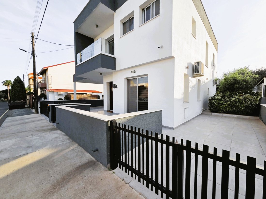 House in Kato Polemidia, Limassol, Cyprus 2 - 18658492