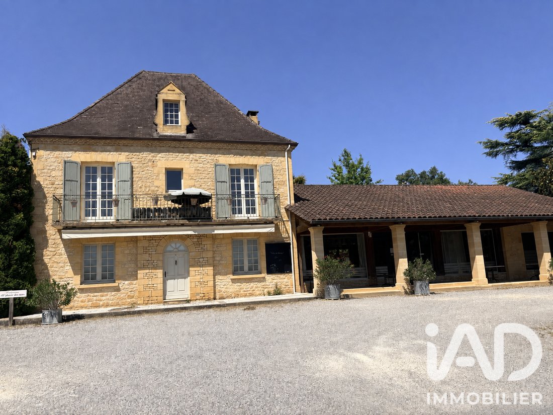 La Roque-Gageac, Nouvelle-Aquitaine, France 1 - 18659636