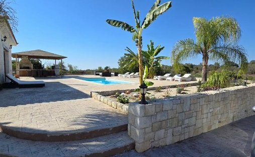 Bungalow in Lasa, Paphos, Cyprus 1