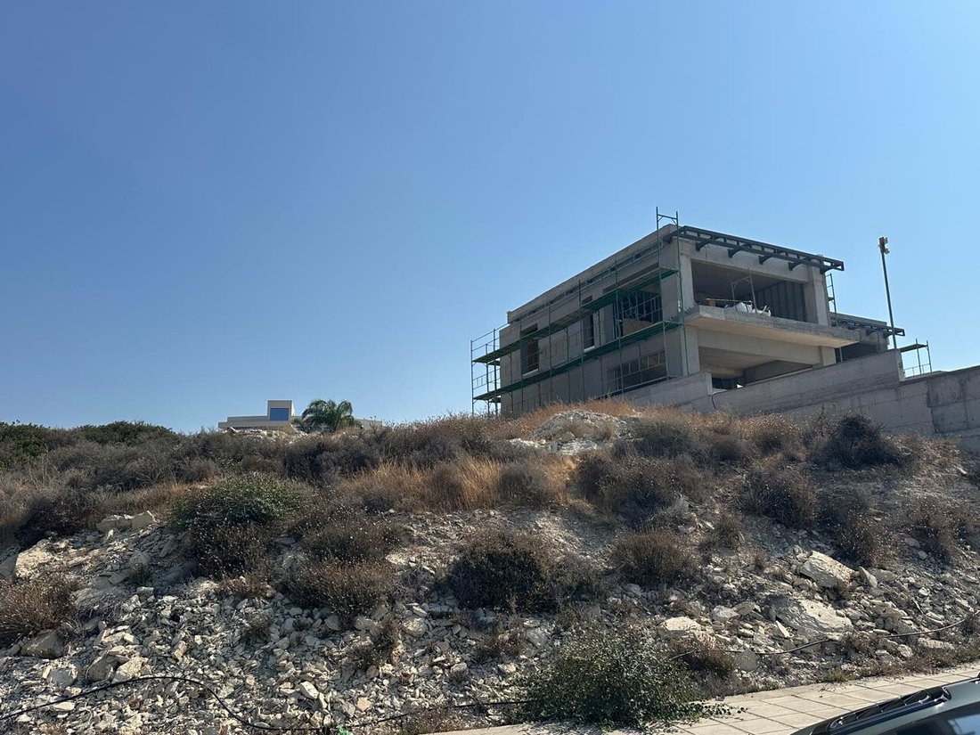 Land in Agios Tychon, Limassol, Cyprus 4 - 18658595