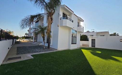House in Kato Polemidia, Limassol, Cyprus 1