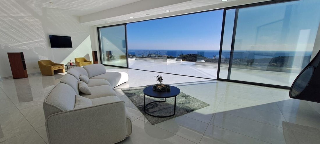 Villa in Agios Tychon, Limassol, Cyprus 1 - 18658558