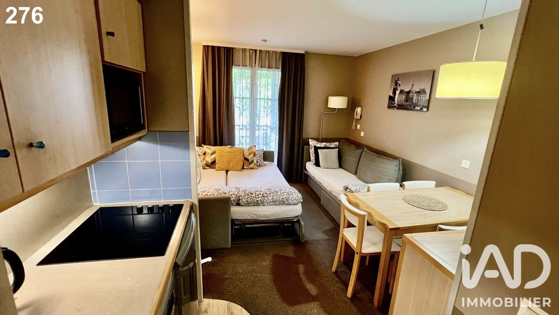Serris, Ile-de-France, France 4 - 18659554