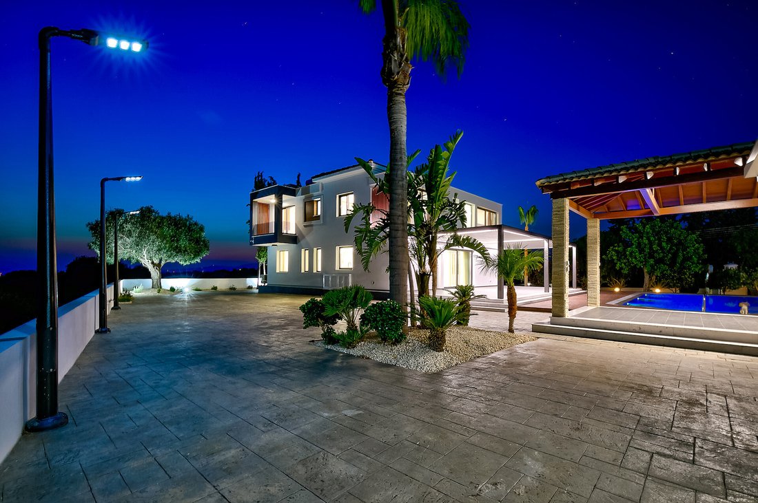 Villa in Kouklia, Paphos, Cyprus 2 - 18658512