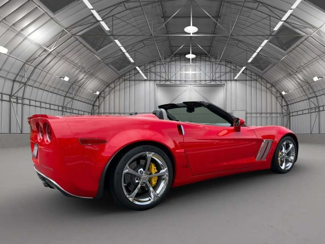 Cabriolet in Orange, CA, United States 5 - 18001025
