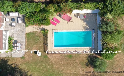House in Moisson, Ile-de-France, France 1