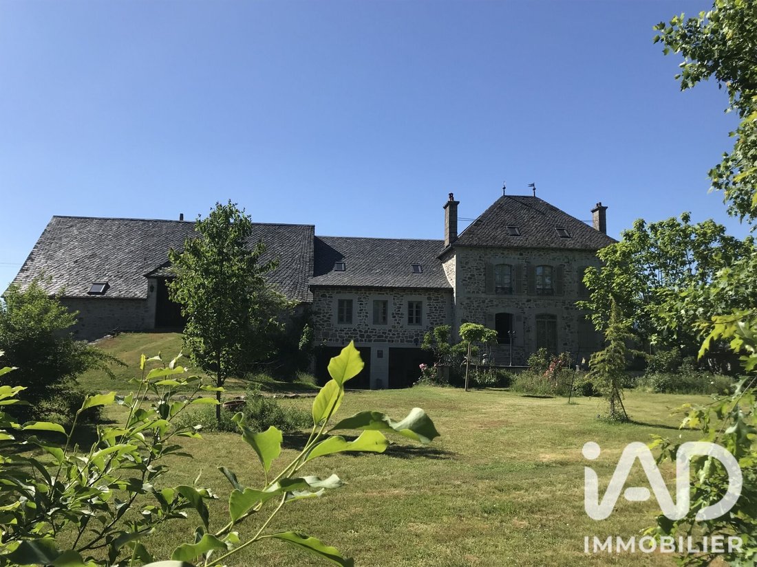 House in Vebret, Auvergne-Rhône-Alpes, France 2 - 18169271