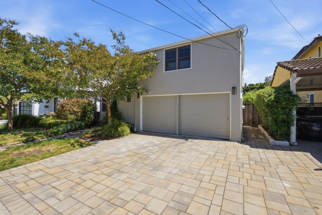 House in San Carlos, California, United States 3 - 18657964