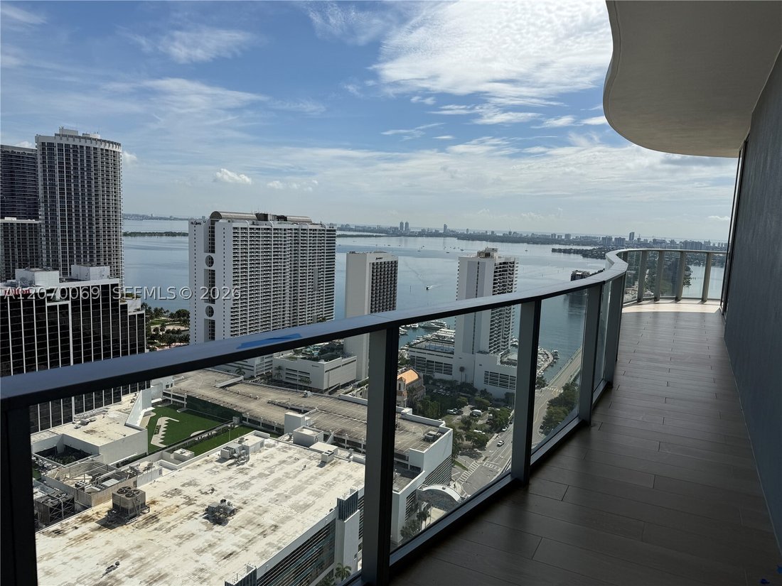 Condo in Miami, Florida, United States 1 - 18657976