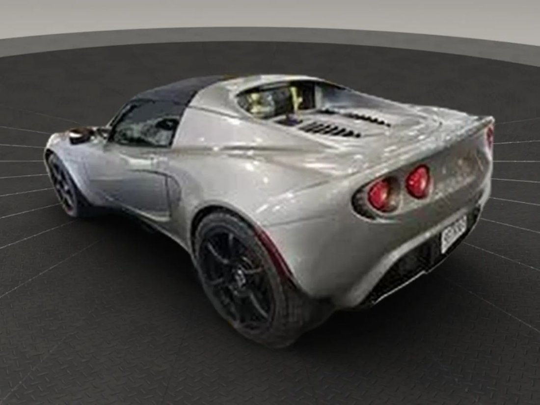 Coupe in Las Vegas, NV, United States 4 - 18658257