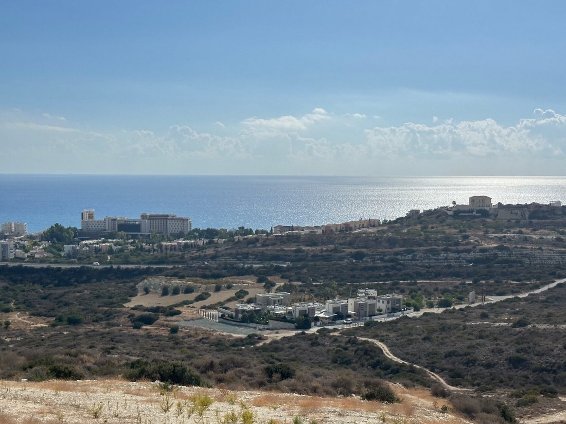 Land in Agios Tychon, Limassol, Cyprus 5 - 18658299