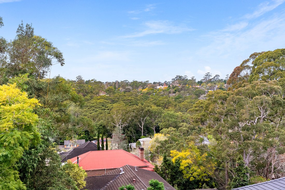 House in Saint Ives Chase, New South Wales, Australia 3 - 18658057