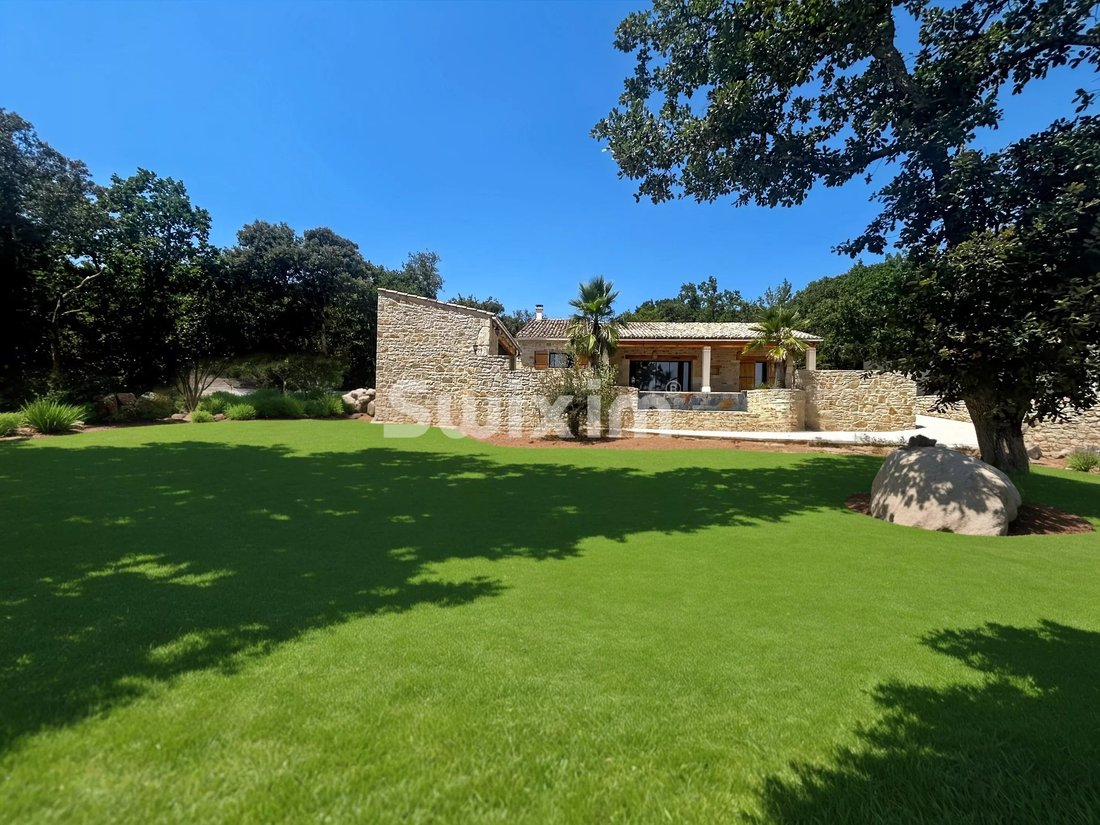 Villa in Saint-Andre-de-Roquepertuis, Occitania, France 1 - 18153215