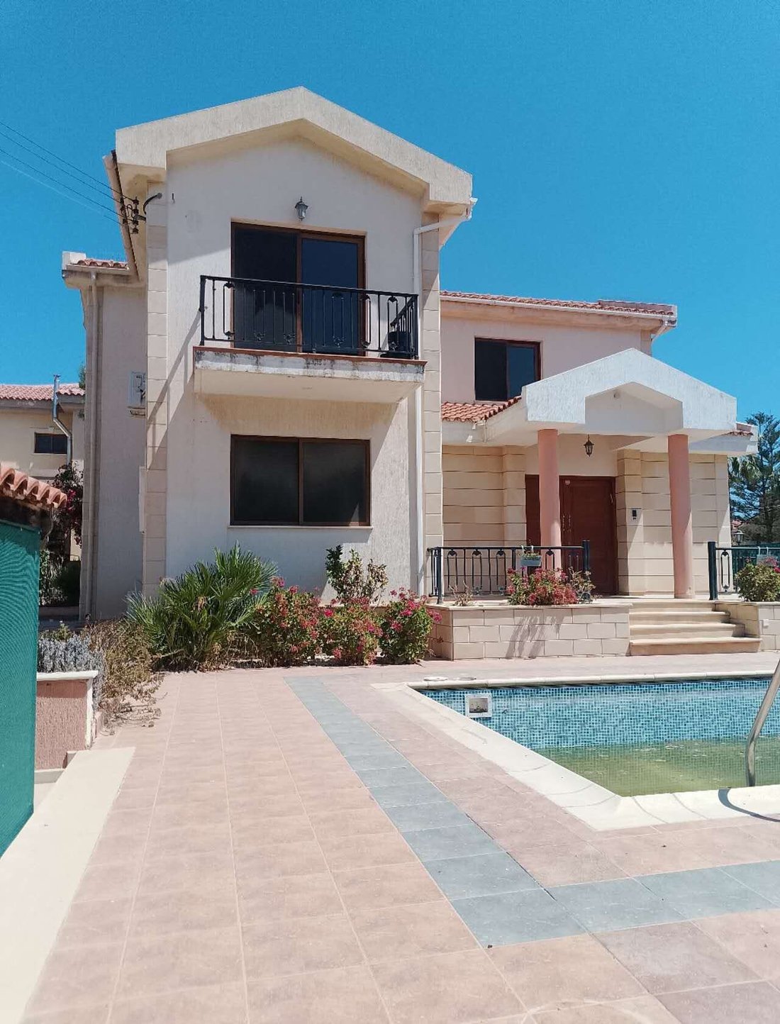 Villa in Mouttagiaka, Limassol, Cyprus 2 - 18658454