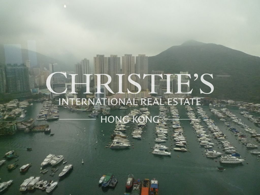 Apartment in Hong Kong, Hong Kong 1 - 18658412