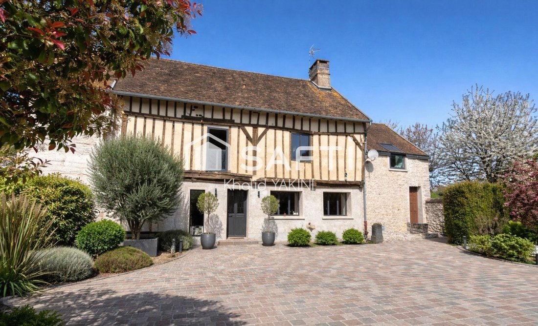 House in Arnouville-les-Mantes, Ile-de-France, France 1 - 18658671
