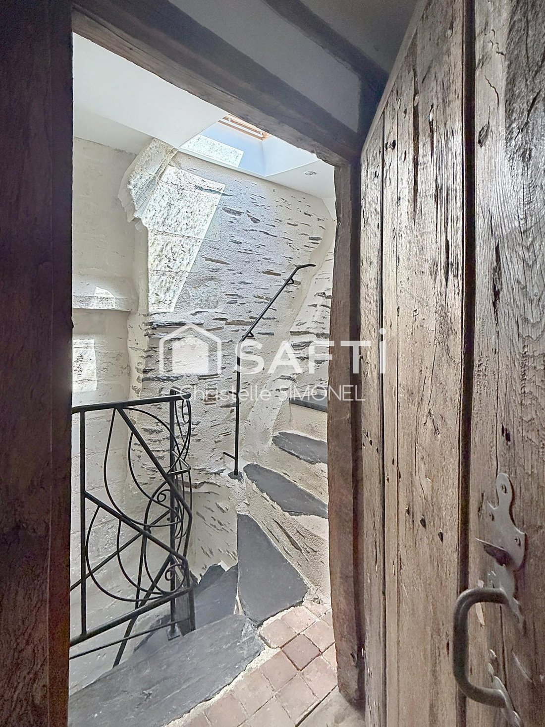 House in L'Ile-Saint Maurille, Les Ponts-de-Ce, France 1 - 18658708
