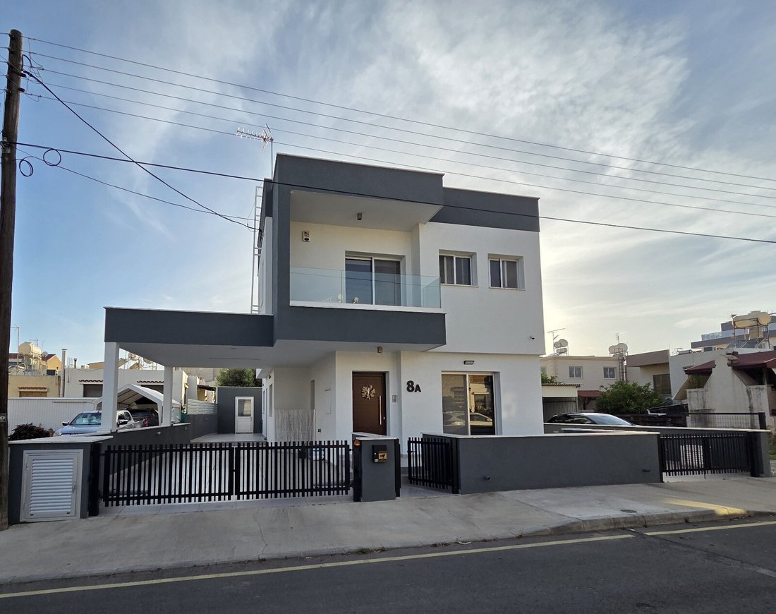 House in Kato Polemidia, Limassol, Cyprus 1 - 18658492